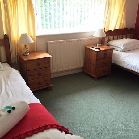 Red Lion Accommodation أبينغدون المظهر الخارجي الصورة
